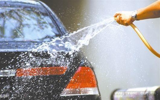 普通洗车一个月挣多少